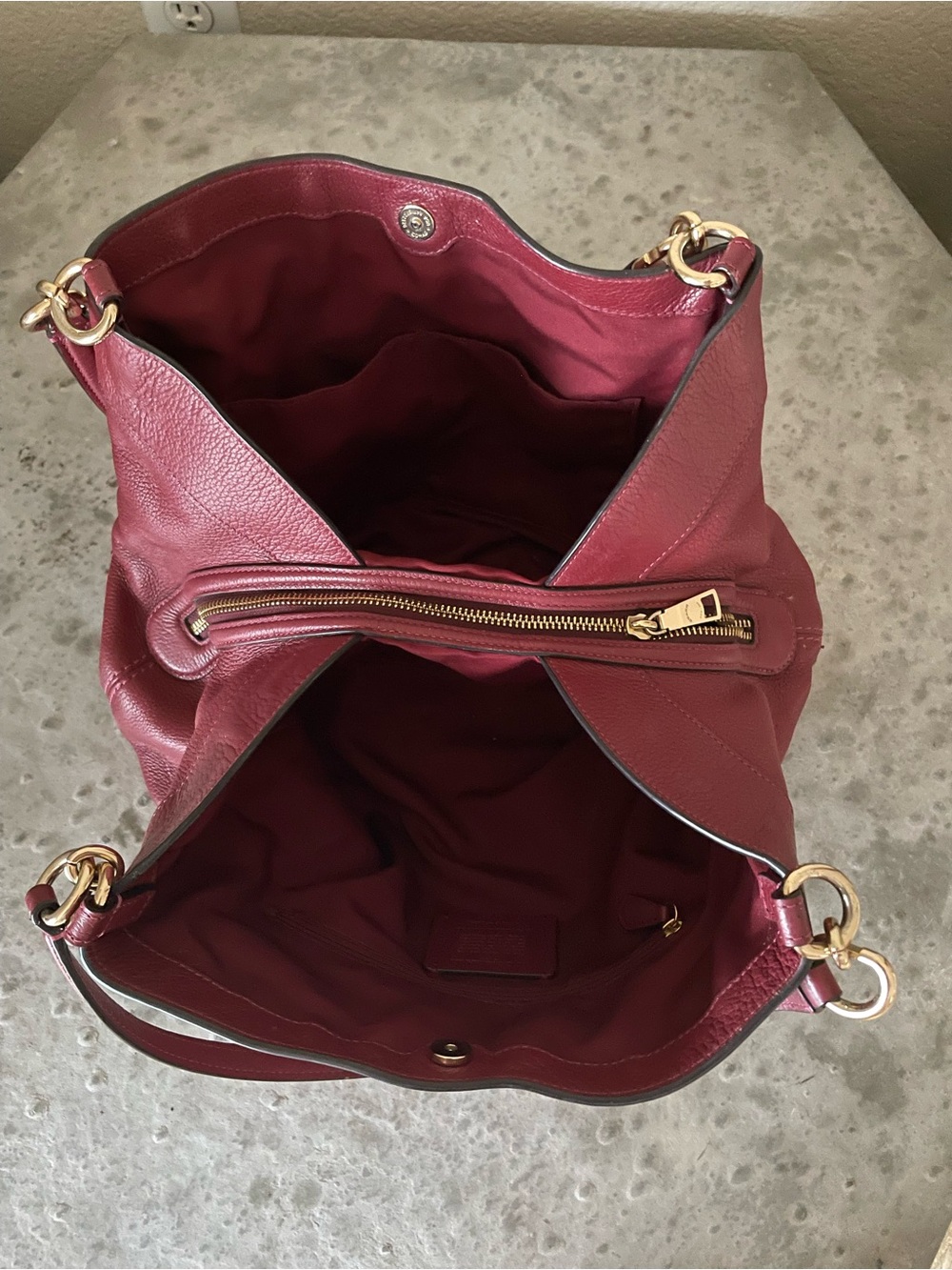 Gorgeous Coach Pebbled Leather Bag Purse In EUC - Picture 16 of 16